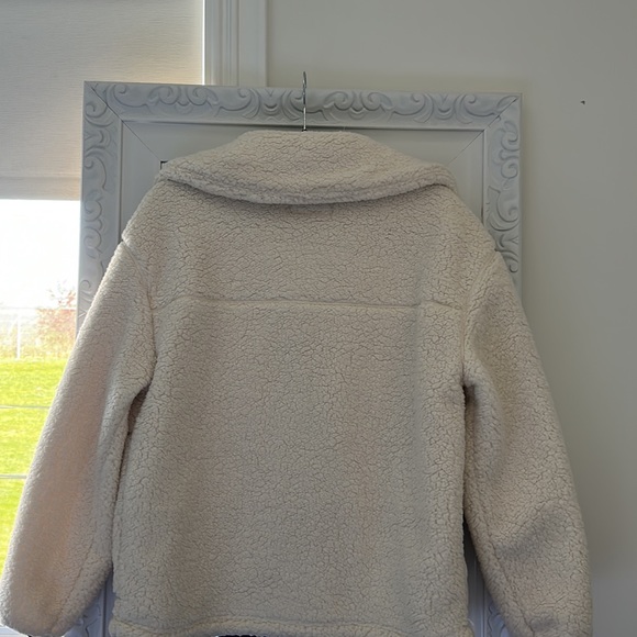 Teddy Jacket - Picture 2 of 2